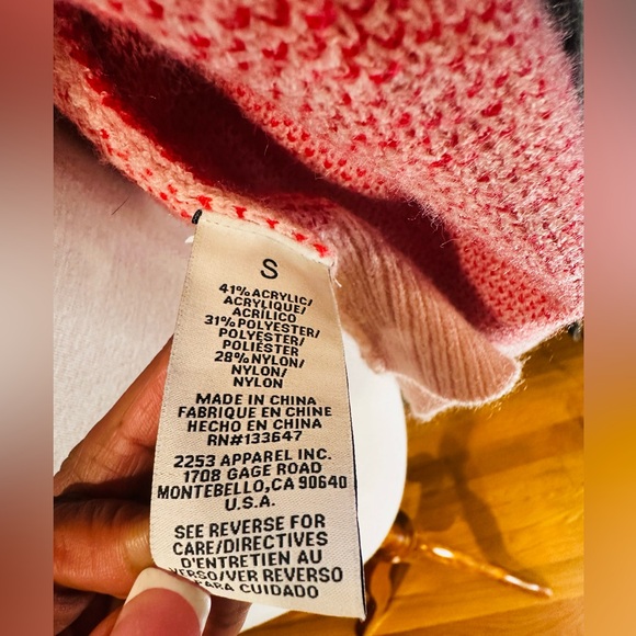 Celebrity Pink Heart Pattern Cardigan - Pink and Red - Picture 4 of 10